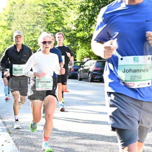 20.09.2026 - PSD Bank Halbmarathon Dr. Thomas Lammeyer http://msf.ph/oto/10495662 20.09.2026 10:42:37 Laufen 3473, 2225, 2258 meine-sportfotos.de