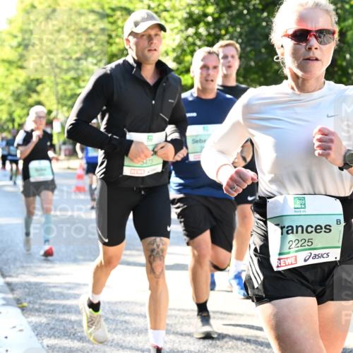 20.09.2026 - PSD Bank Halbmarathon Dr. Thomas Lammeyer http://msf.ph/oto/10495668 20.09.2026 10:42:38 Laufen 3473, 2225 meine-sportfotos.de
