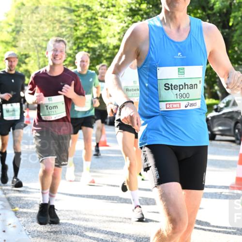 20.09.2026 - PSD Bank Halbmarathon Dr. Thomas Lammeyer http://msf.ph/oto/10495789 20.09.2026 10:42:57 Laufen 1711, 2773, 1900, 3664 meine-sportfotos.de