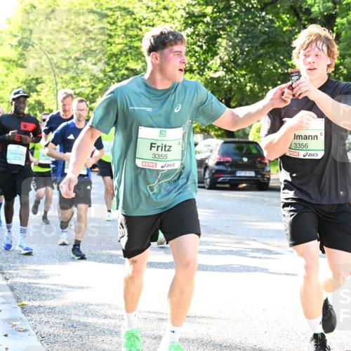 20.09.2026 - PSD Bank Halbmarathon Dr. Thomas Lammeyer http://msf.ph/oto/10496038 20.09.2026 10:43:38 Laufen 3355, 3356 meine-sportfotos.de