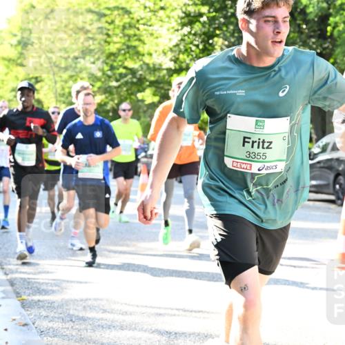 20.09.2026 - PSD Bank Halbmarathon Dr. Thomas Lammeyer http://msf.ph/oto/10496041 20.09.2026 10:43:39 Laufen 3355, 211, 3356 meine-sportfotos.de