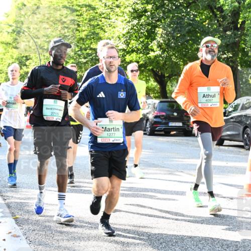 20.09.2026 - PSD Bank Halbmarathon Dr. Thomas Lammeyer http://msf.ph/oto/10496047 20.09.2026 10:43:40 Laufen 2577, 2715, 1277, 8, 4683, 4097 meine-sportfotos.de