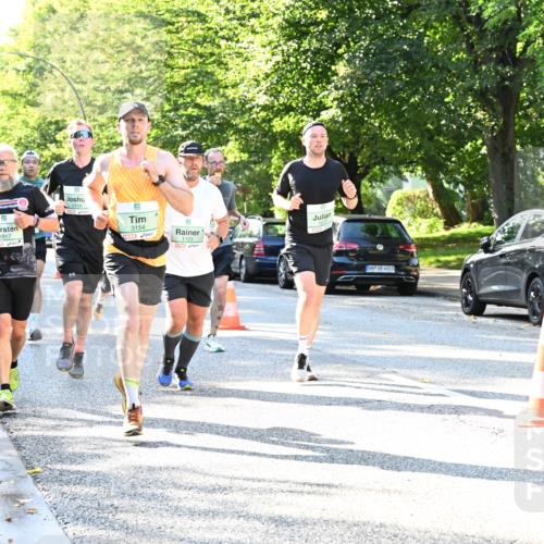 20.09.2026 - PSD Bank Halbmarathon Dr. Thomas Lammeyer http://msf.ph/oto/10496073 20.09.2026 10:43:44 Laufen 3917, 3154, 1123, 4683 meine-sportfotos.de