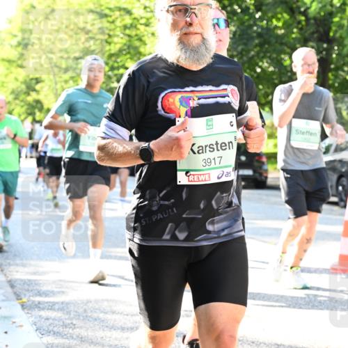 20.09.2026 - PSD Bank Halbmarathon Dr. Thomas Lammeyer http://msf.ph/oto/10496089 20.09.2026 10:43:46 Laufen 3917 meine-sportfotos.de