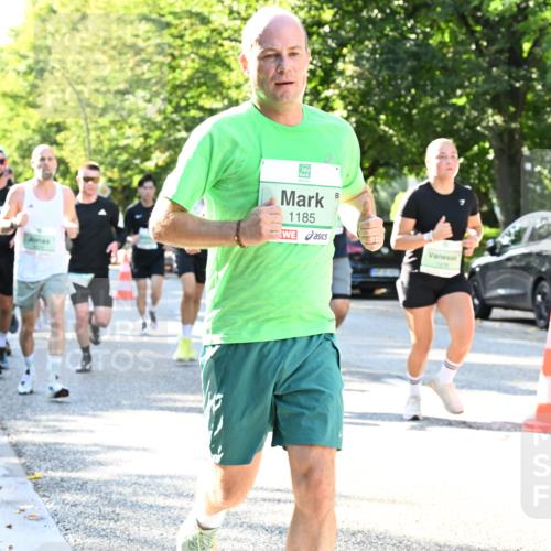 20.09.2026 - PSD Bank Halbmarathon Dr. Thomas Lammeyer http://msf.ph/oto/10496105 20.09.2026 10:43:48 Laufen 1185 meine-sportfotos.de