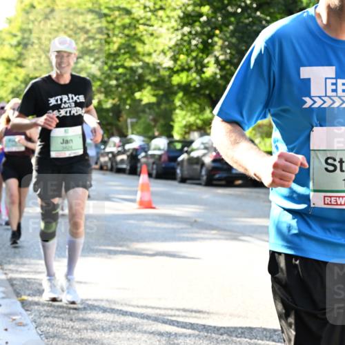 20.09.2026 - PSD Bank Halbmarathon Dr. Thomas Lammeyer http://msf.ph/oto/10496275 20.09.2026 10:44:22 Laufen 1332 meine-sportfotos.de