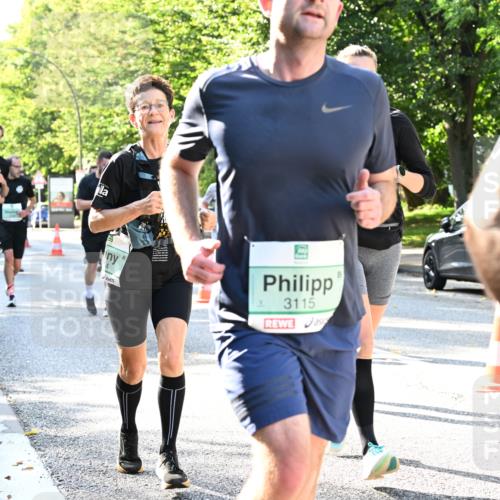 20.09.2026 - PSD Bank Halbmarathon Dr. Thomas Lammeyer http://msf.ph/oto/10496319 20.09.2026 10:44:29 Laufen 3115 meine-sportfotos.de