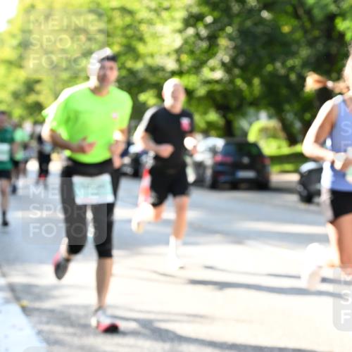 20.09.2026 - PSD Bank Halbmarathon Dr. Thomas Lammeyer http://msf.ph/oto/10496402 20.09.2026 10:44:42 Laufen  meine-sportfotos.de