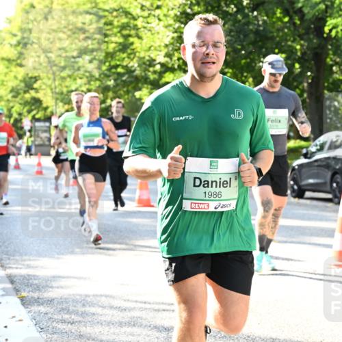 20.09.2026 - PSD Bank Halbmarathon Dr. Thomas Lammeyer http://msf.ph/oto/10496426 20.09.2026 10:44:45 Laufen 1986, 3376 meine-sportfotos.de