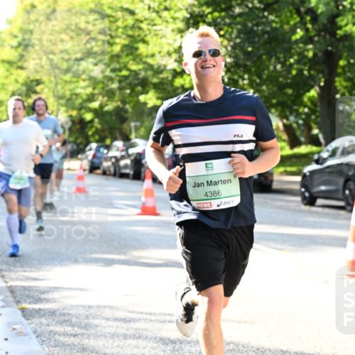 20.09.2026 - PSD Bank Halbmarathon Dr. Thomas Lammeyer http://msf.ph/oto/10496490 20.09.2026 10:44:55 Laufen 4386 meine-sportfotos.de