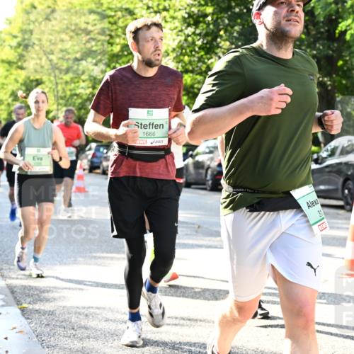 20.09.2026 - PSD Bank Halbmarathon Dr. Thomas Lammeyer http://msf.ph/oto/10496553 20.09.2026 10:45:04 Laufen 1666, 310 meine-sportfotos.de