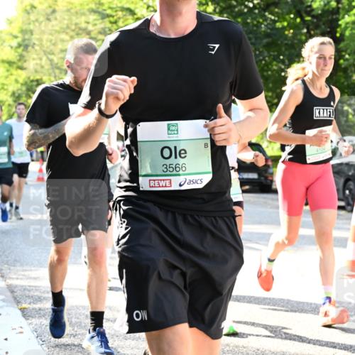 20.09.2026 - PSD Bank Halbmarathon Dr. Thomas Lammeyer http://msf.ph/oto/10496616 20.09.2026 10:45:14 Laufen 3566, 7, 4104 meine-sportfotos.de