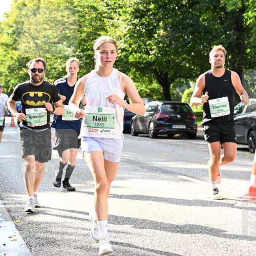 20.09.2026 - PSD Bank Halbmarathon Dr. Thomas Lammeyer http://msf.ph/oto/10497355 20.09.2026 10:47:06 Laufen 1538, 1251, 1263, 2494 meine-sportfotos.de
