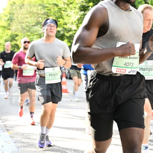 20.09.2026 - PSD Bank Halbmarathon Dr. Thomas Lammeyer http://msf.ph/oto/10497440 20.09.2026 10:47:20 Laufen 4073, 1795 meine-sportfotos.de