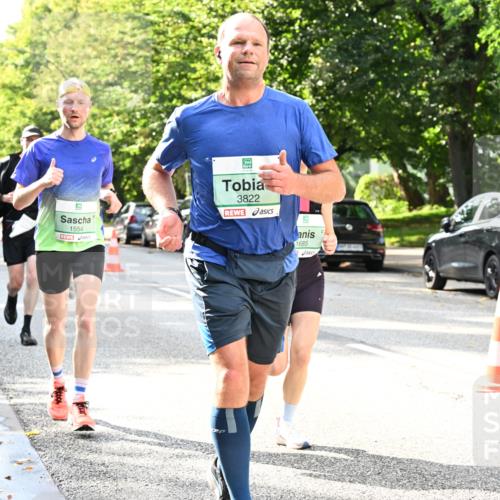20.09.2026 - PSD Bank Halbmarathon Dr. Thomas Lammeyer http://msf.ph/oto/10497521 20.09.2026 10:47:32 Laufen 1554, 3822, 1685 meine-sportfotos.de