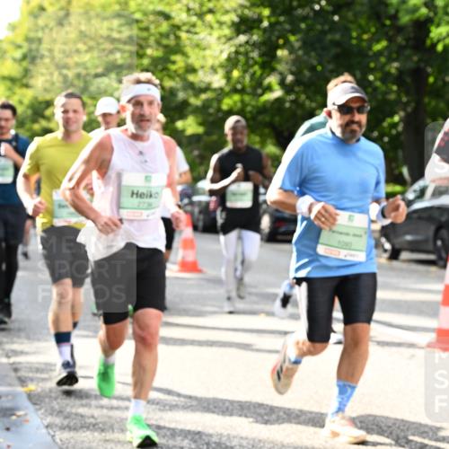 20.09.2026 - PSD Bank Halbmarathon Dr. Thomas Lammeyer http://msf.ph/oto/10497602 20.09.2026 10:47:44 Laufen 27361, 1093, 4529 meine-sportfotos.de