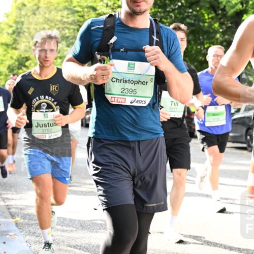 20.09.2026 - PSD Bank Halbmarathon Dr. Thomas Lammeyer http://msf.ph/oto/10497621 20.09.2026 10:47:47 Laufen 2395, 2221, 2185, 3752 meine-sportfotos.de