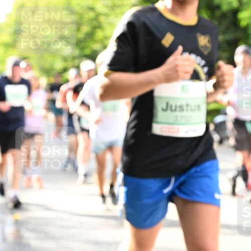 20.09.2026 - PSD Bank Halbmarathon Dr. Thomas Lammeyer http://msf.ph/oto/10497628 20.09.2026 10:47:48 Laufen 3710 meine-sportfotos.de