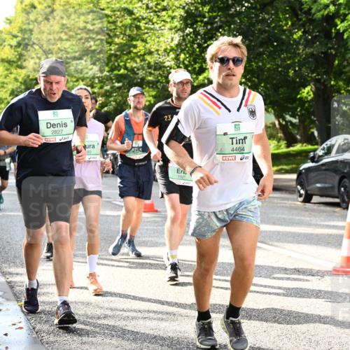 20.09.2026 - PSD Bank Halbmarathon Dr. Thomas Lammeyer http://msf.ph/oto/10497633 20.09.2026 10:47:48 Laufen 2827, 80, 23, 1927, 4464 meine-sportfotos.de
