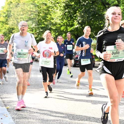 20.09.2026 - PSD Bank Halbmarathon Dr. Thomas Lammeyer http://msf.ph/oto/10497736 20.09.2026 10:48:06 Laufen 4327, 4068, 1999 meine-sportfotos.de