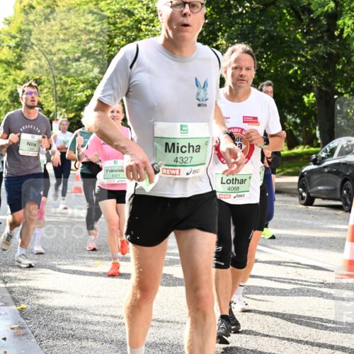 20.09.2026 - PSD Bank Halbmarathon Dr. Thomas Lammeyer http://msf.ph/oto/10497743 20.09.2026 10:48:07 Laufen 1295, 4321, 4327, 4068 meine-sportfotos.de