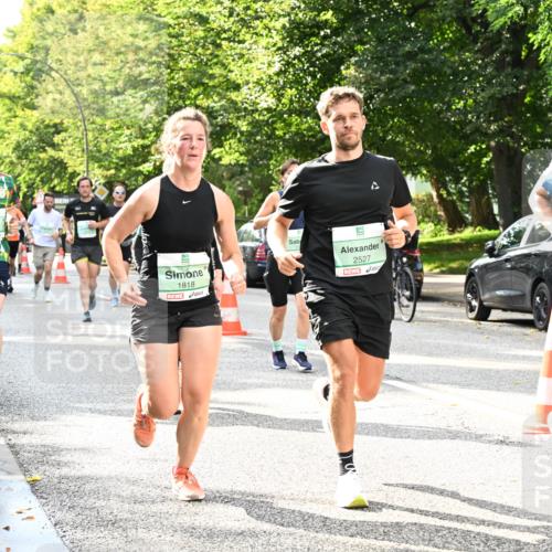 20.09.2026 - PSD Bank Halbmarathon Dr. Thomas Lammeyer http://msf.ph/oto/10497828 20.09.2026 10:48:19 Laufen 2397, 1818, 2527, 3281 meine-sportfotos.de