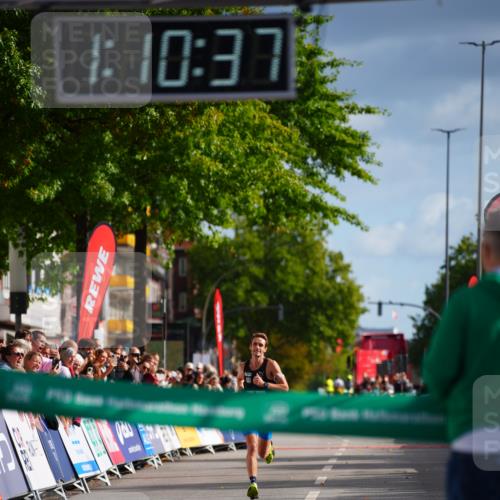 20.09.2026 - PSD Bank Halbmarathon LAZAROV Photography http://msf.ph/oto/10497948 20.09.2026 11:10:37 Ziel 1906 meine-sportfotos.de