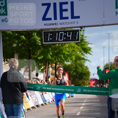 20.09.2026 - PSD Bank Halbmarathon LAZAROV Photography http://msf.ph/oto/10497960 20.09.2026 11:10:40 Ziel 1906 meine-sportfotos.de