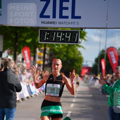 20.09.2026 - PSD Bank Halbmarathon LAZAROV Photography http://msf.ph/oto/10498097 20.09.2026 11:14:41 Ziel 4512 meine-sportfotos.de