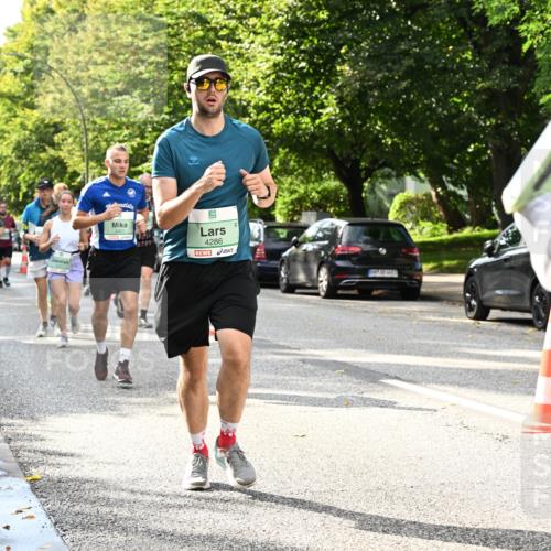 20.09.2026 - PSD Bank Halbmarathon Dr. Thomas Lammeyer http://msf.ph/oto/10498177 20.09.2026 10:49:00 Laufen 4286 meine-sportfotos.de