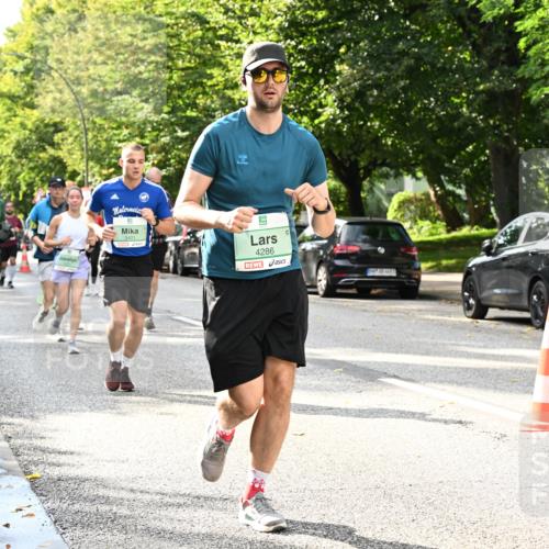 20.09.2026 - PSD Bank Halbmarathon Dr. Thomas Lammeyer http://msf.ph/oto/10498180 20.09.2026 10:49:00 Laufen 3401, 4286 meine-sportfotos.de
