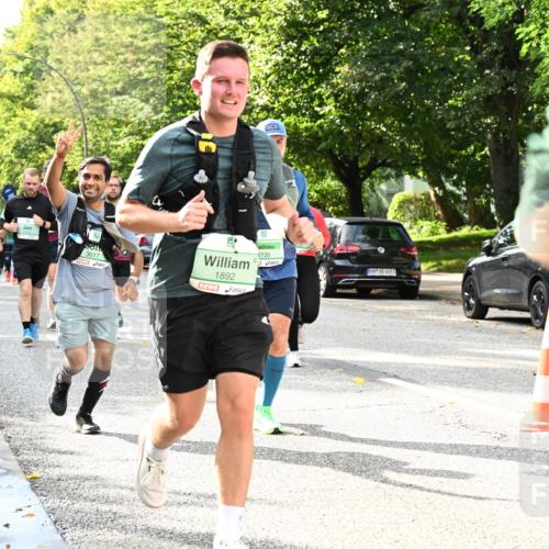 20.09.2026 - PSD Bank Halbmarathon Dr. Thomas Lammeyer http://msf.ph/oto/10498231 20.09.2026 10:49:05 Laufen 4735, 4683, 1892, 3017 meine-sportfotos.de