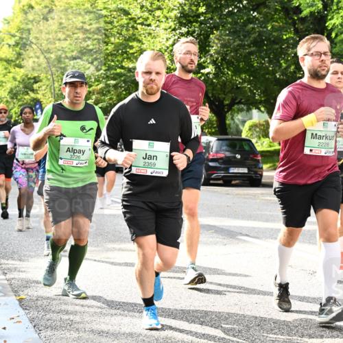 20.09.2026 - PSD Bank Halbmarathon Dr. Thomas Lammeyer http://msf.ph/oto/10498259 20.09.2026 10:49:09 Laufen 3726, 2359, 42, 195, 2228 meine-sportfotos.de
