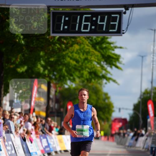 20.09.2026 - PSD Bank Halbmarathon LAZAROV Photography http://msf.ph/oto/10498300 20.09.2026 11:16:43 Ziel  meine-sportfotos.de
