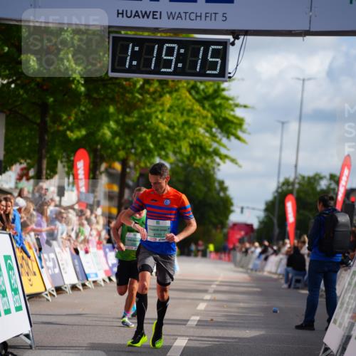 20.09.2026 - PSD Bank Halbmarathon LAZAROV Photography http://msf.ph/oto/10498454 20.09.2026 11:19:14 Ziel 2541, 3171, 3272, 4119, 4169 meine-sportfotos.de