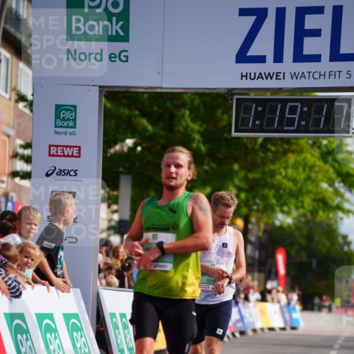 20.09.2026 - PSD Bank Halbmarathon LAZAROV Photography http://msf.ph/oto/10498458 20.09.2026 11:19:17 Ziel 2541, 3272, 4169 meine-sportfotos.de