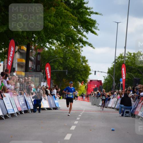 20.09.2026 - PSD Bank Halbmarathon LAZAROV Photography http://msf.ph/oto/10498522 20.09.2026 11:21:34 Ziel  meine-sportfotos.de