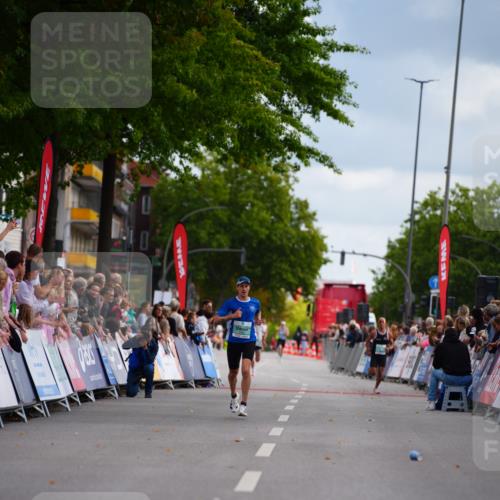 20.09.2026 - PSD Bank Halbmarathon LAZAROV Photography http://msf.ph/oto/10498525 20.09.2026 11:21:35 Ziel  meine-sportfotos.de