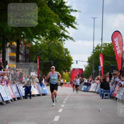 20.09.2026 - PSD Bank Halbmarathon LAZAROV Photography http://msf.ph/oto/10498573 20.09.2026 11:21:56 Ziel 1139, 2184 meine-sportfotos.de