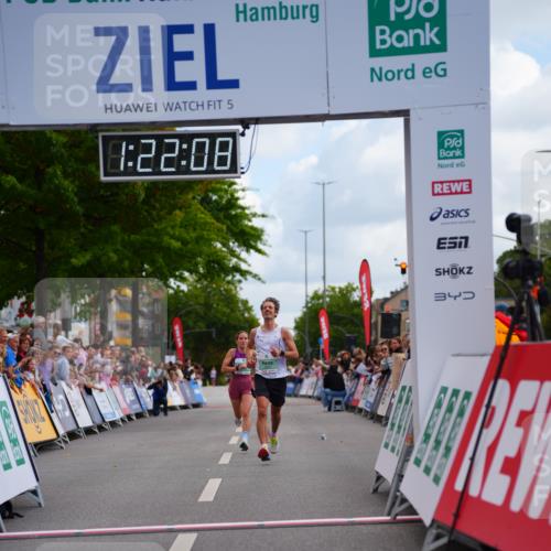 20.09.2026 - PSD Bank Halbmarathon LAZAROV Photography http://msf.ph/oto/10498583 20.09.2026 11:22:08 Ziel 1139, 1899, 3995 meine-sportfotos.de