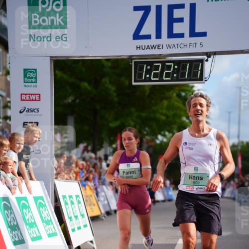 20.09.2026 - PSD Bank Halbmarathon LAZAROV Photography http://msf.ph/oto/10498590 20.09.2026 11:22:11 Ziel 1899, 3995 meine-sportfotos.de