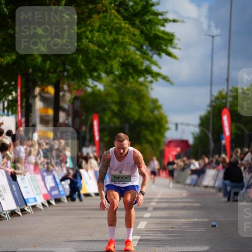 20.09.2026 - PSD Bank Halbmarathon LAZAROV Photography http://msf.ph/oto/10498643 20.09.2026 11:22:40 Ziel 2417 meine-sportfotos.de
