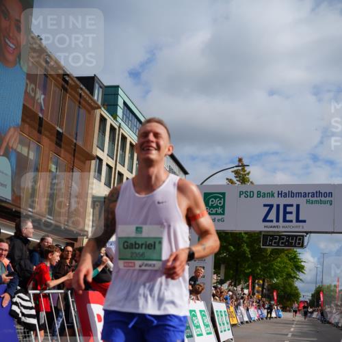 20.09.2026 - PSD Bank Halbmarathon LAZAROV Photography http://msf.ph/oto/10498733 20.09.2026 11:22:47 Ziel 2356 meine-sportfotos.de