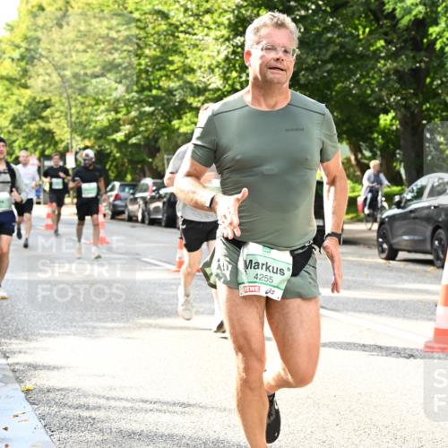 20.09.2026 - PSD Bank Halbmarathon Dr. Thomas Lammeyer http://msf.ph/oto/10498737 20.09.2026 10:49:28 Laufen 4255, 3757 meine-sportfotos.de