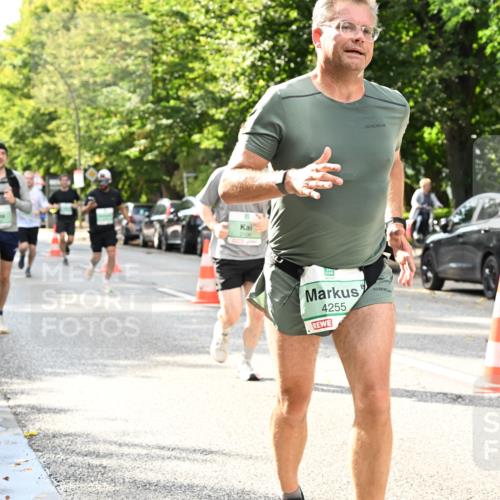 20.09.2026 - PSD Bank Halbmarathon Dr. Thomas Lammeyer http://msf.ph/oto/10498739 20.09.2026 10:49:28 Laufen 2106, 4255 meine-sportfotos.de