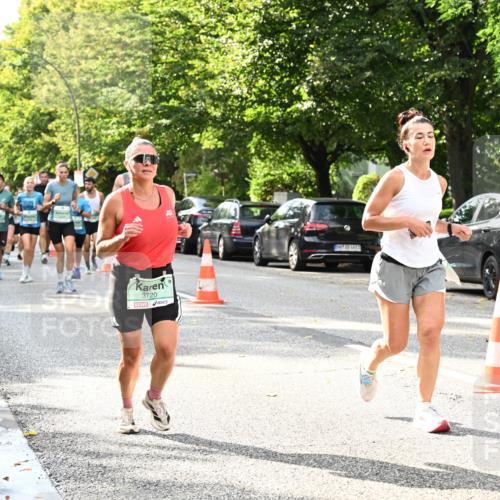 20.09.2026 - PSD Bank Halbmarathon Dr. Thomas Lammeyer http://msf.ph/oto/10498951 20.09.2026 10:49:51 Laufen  meine-sportfotos.de