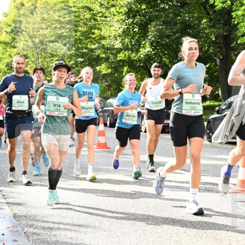 20.09.2026 - PSD Bank Halbmarathon Dr. Thomas Lammeyer http://msf.ph/oto/10498996 20.09.2026 10:49:55 Laufen 1398, 1264, 3705, 3704, 5, 1229 meine-sportfotos.de
