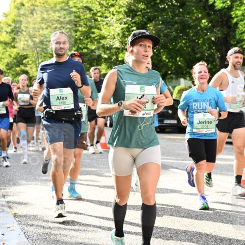 20.09.2026 - PSD Bank Halbmarathon Dr. Thomas Lammeyer http://msf.ph/oto/10499007 20.09.2026 10:49:56 Laufen 1398, 3704, 206 meine-sportfotos.de