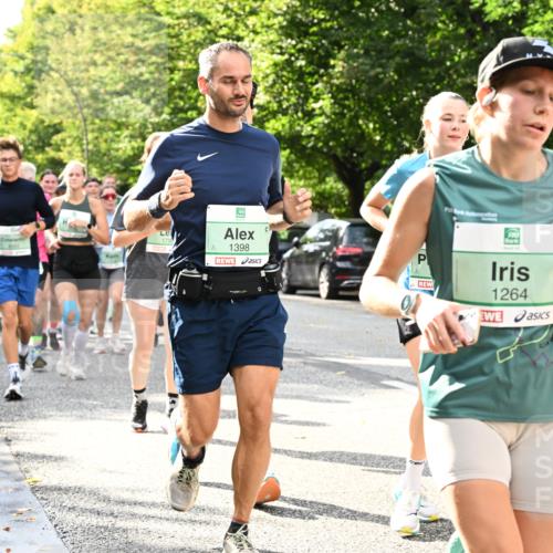 20.09.2026 - PSD Bank Halbmarathon Dr. Thomas Lammeyer http://msf.ph/oto/10499013 20.09.2026 10:49:57 Laufen 1398, 1264, 87 meine-sportfotos.de