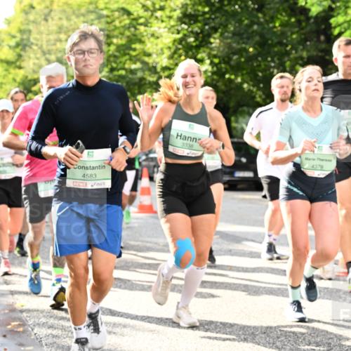 20.09.2026 - PSD Bank Halbmarathon Dr. Thomas Lammeyer http://msf.ph/oto/10499036 20.09.2026 10:49:59 Laufen 4583, 3338, 4379 meine-sportfotos.de